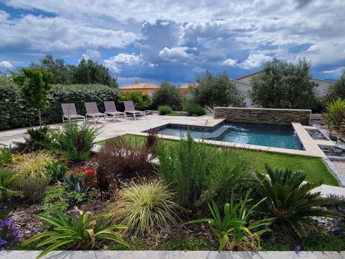 Villa Tropez Chambres D'Hotes Ле-Люк Экстерьер фото
